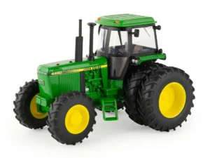 John Deere 4450 Allrad mit Zwillingsbereifung hinten- 2023 National Farm Toy Museum Select Serie -
